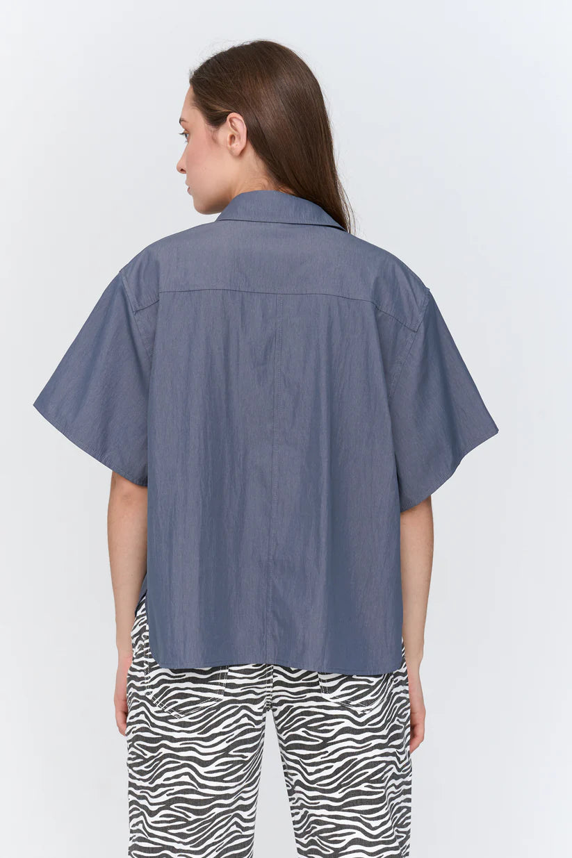 Blusa cinza