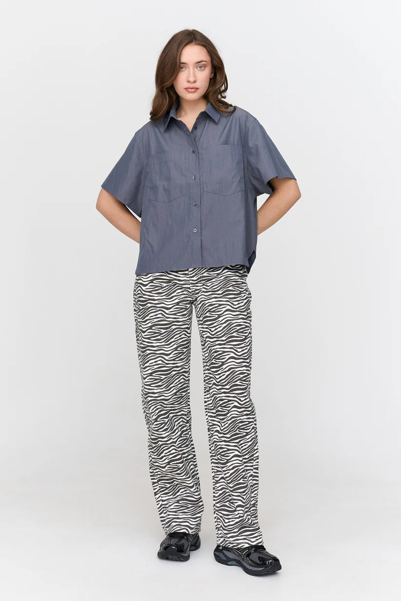 Blusa cinza