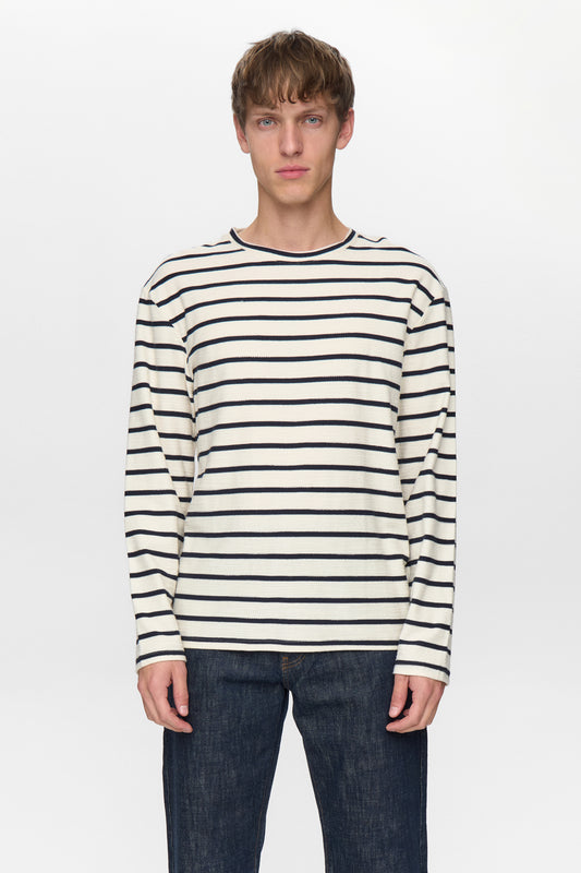 AkSander Sweat